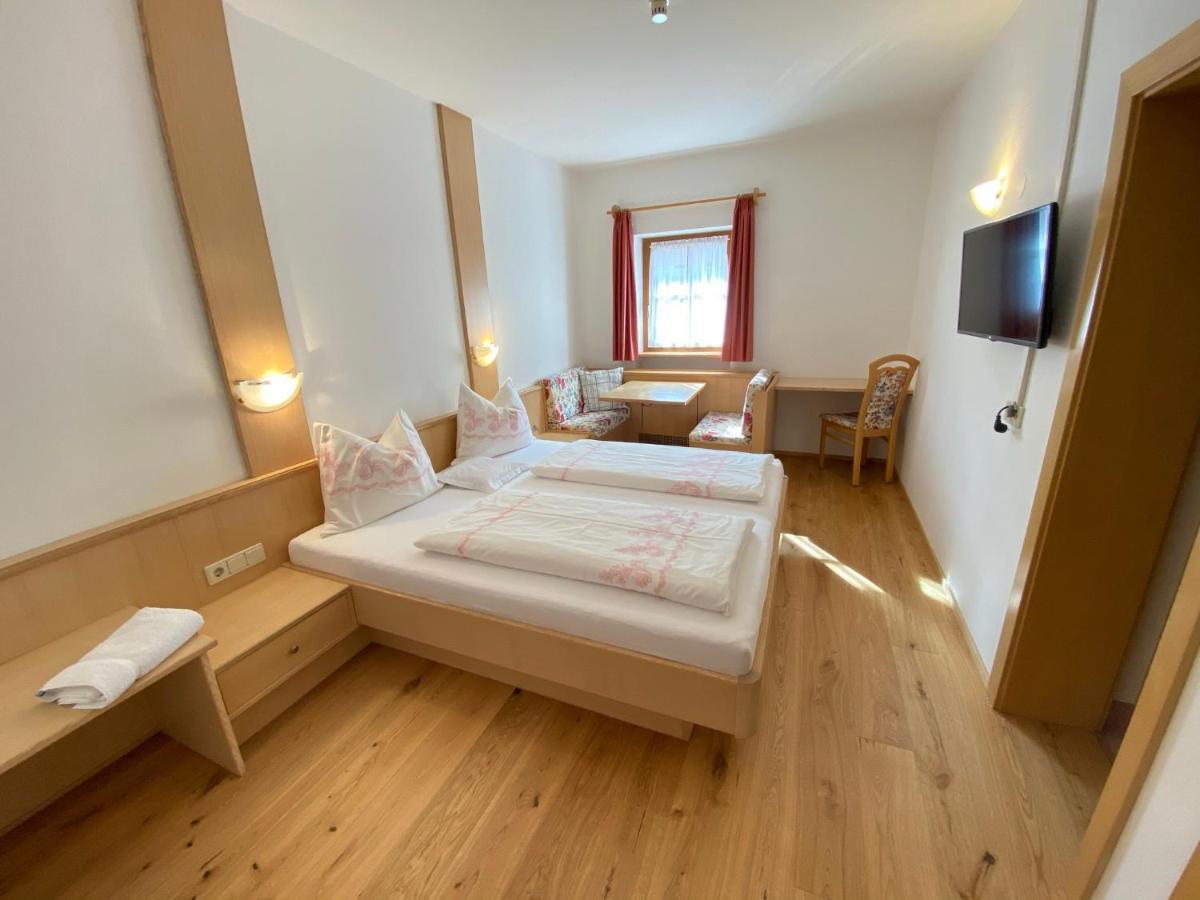 Lindnerhof Urlaub Am Bauernhof Ξενοδοχείο San Lorenzo di Sebato Εξωτερικό φωτογραφία