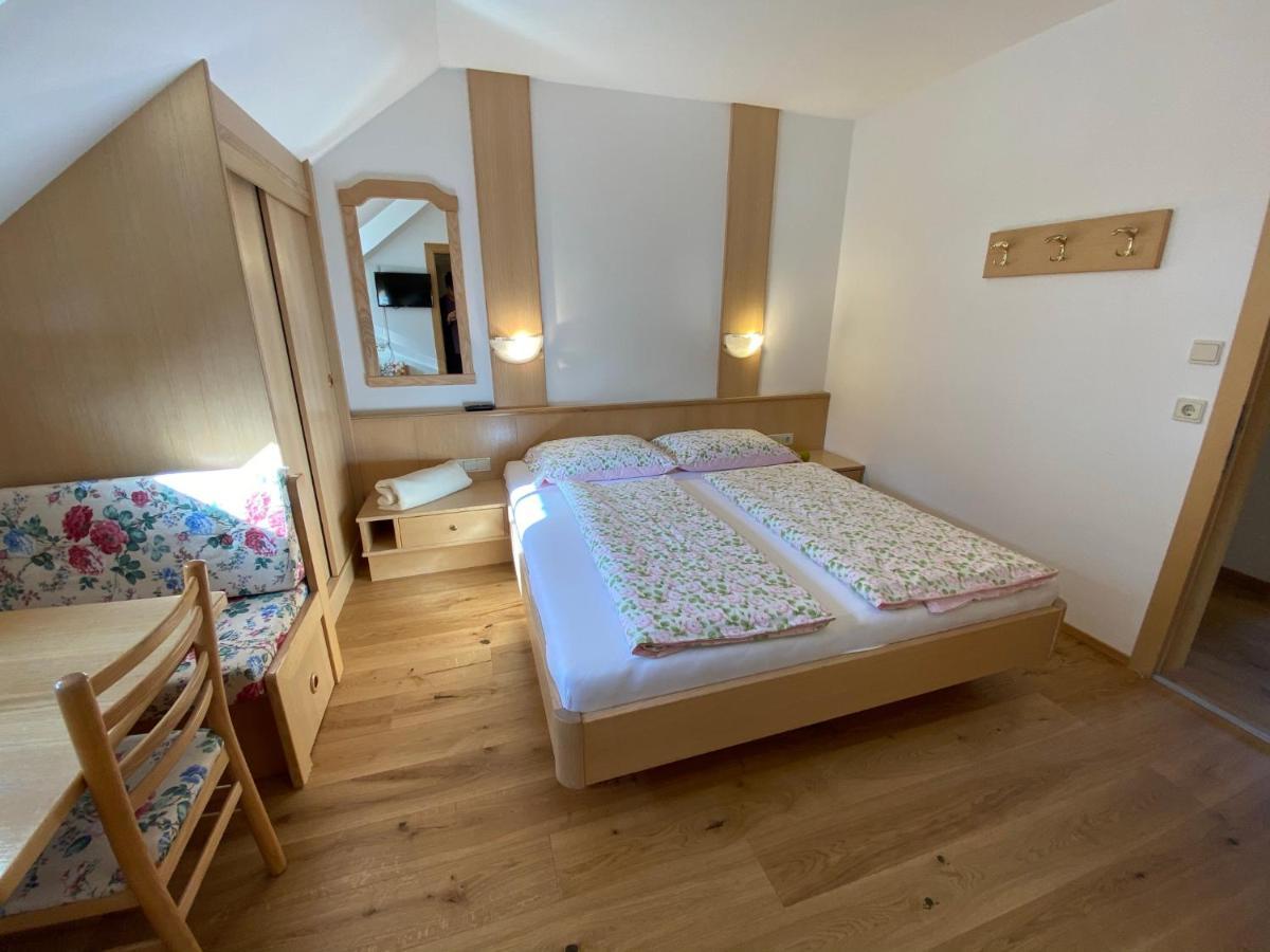 Lindnerhof Urlaub Am Bauernhof Ξενοδοχείο San Lorenzo di Sebato Εξωτερικό φωτογραφία